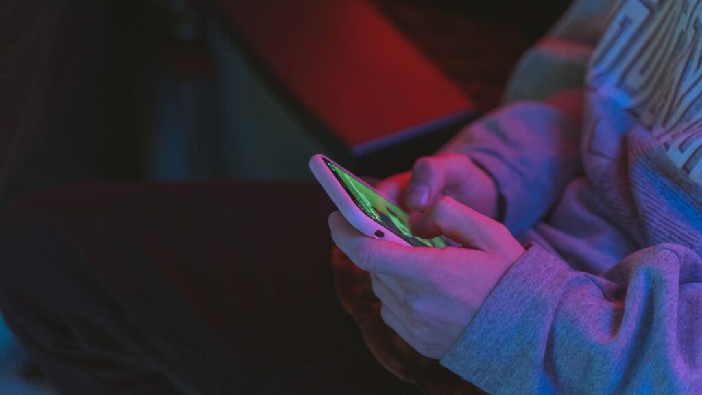 screen time guidelines for pregnant mothers, why to reduce screen time during pregnancy