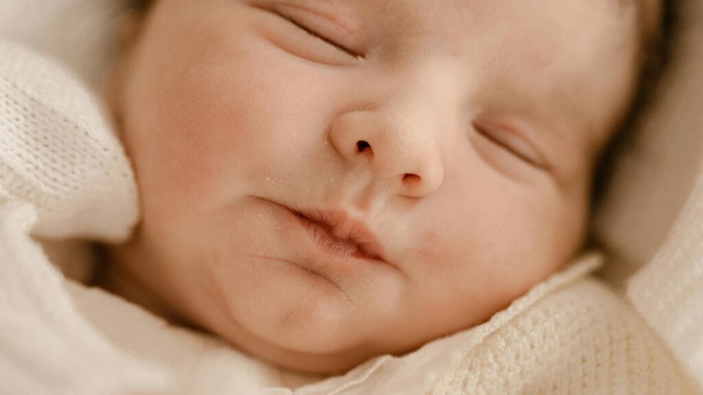 can you get rsv and tdap shot same day pregnancy, neonatal respiratory infection