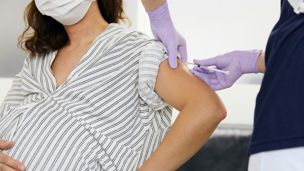 abrysvo vaccine pregnancy reviews from real moms, how long does rsv vaccine last in newborn after pregnancy
