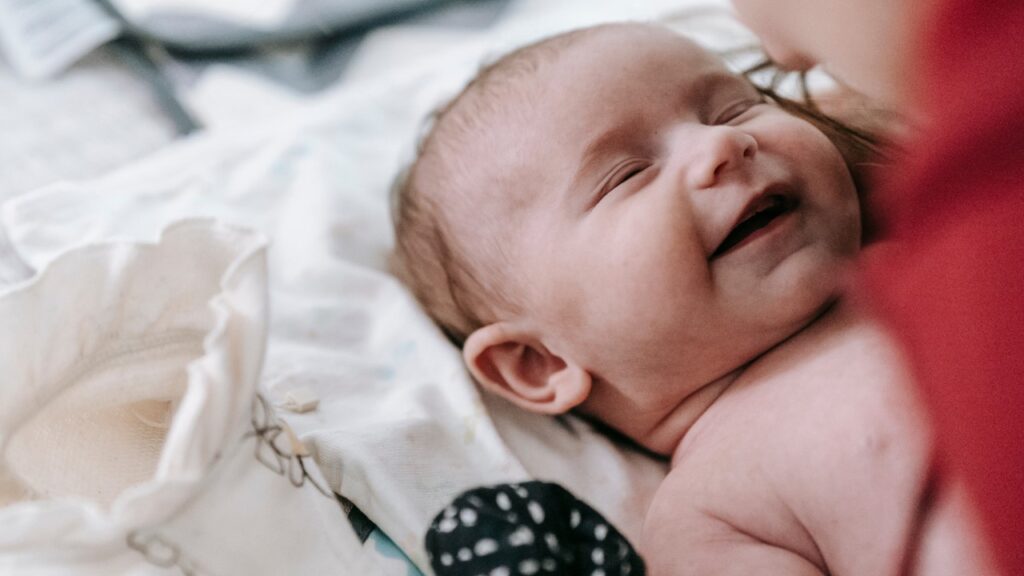 signs of recovery from newborn jaundice, newborn jaundice phototherapy at home