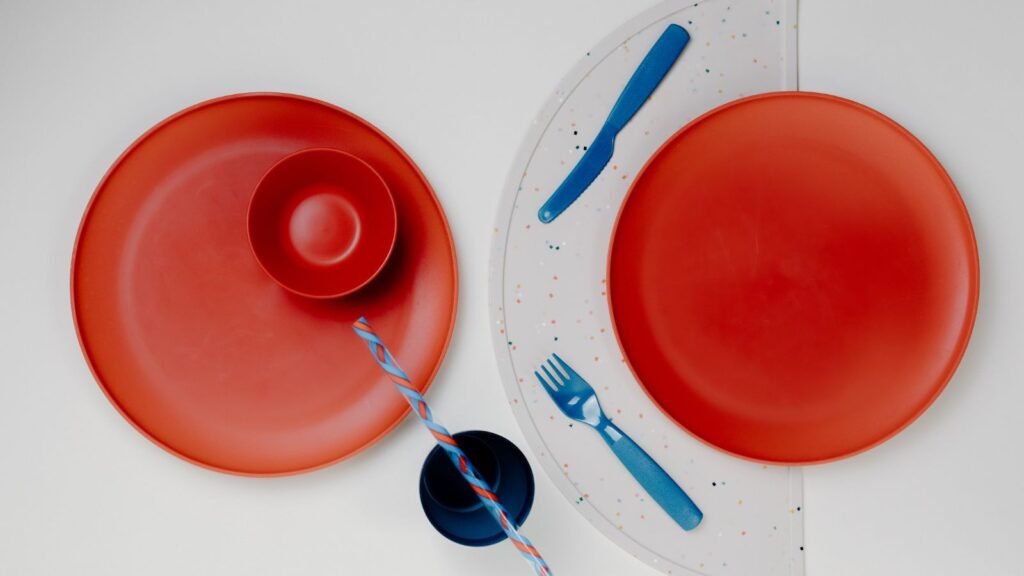bamboo baby plates vs plastic plates, plastic baby plates health risks